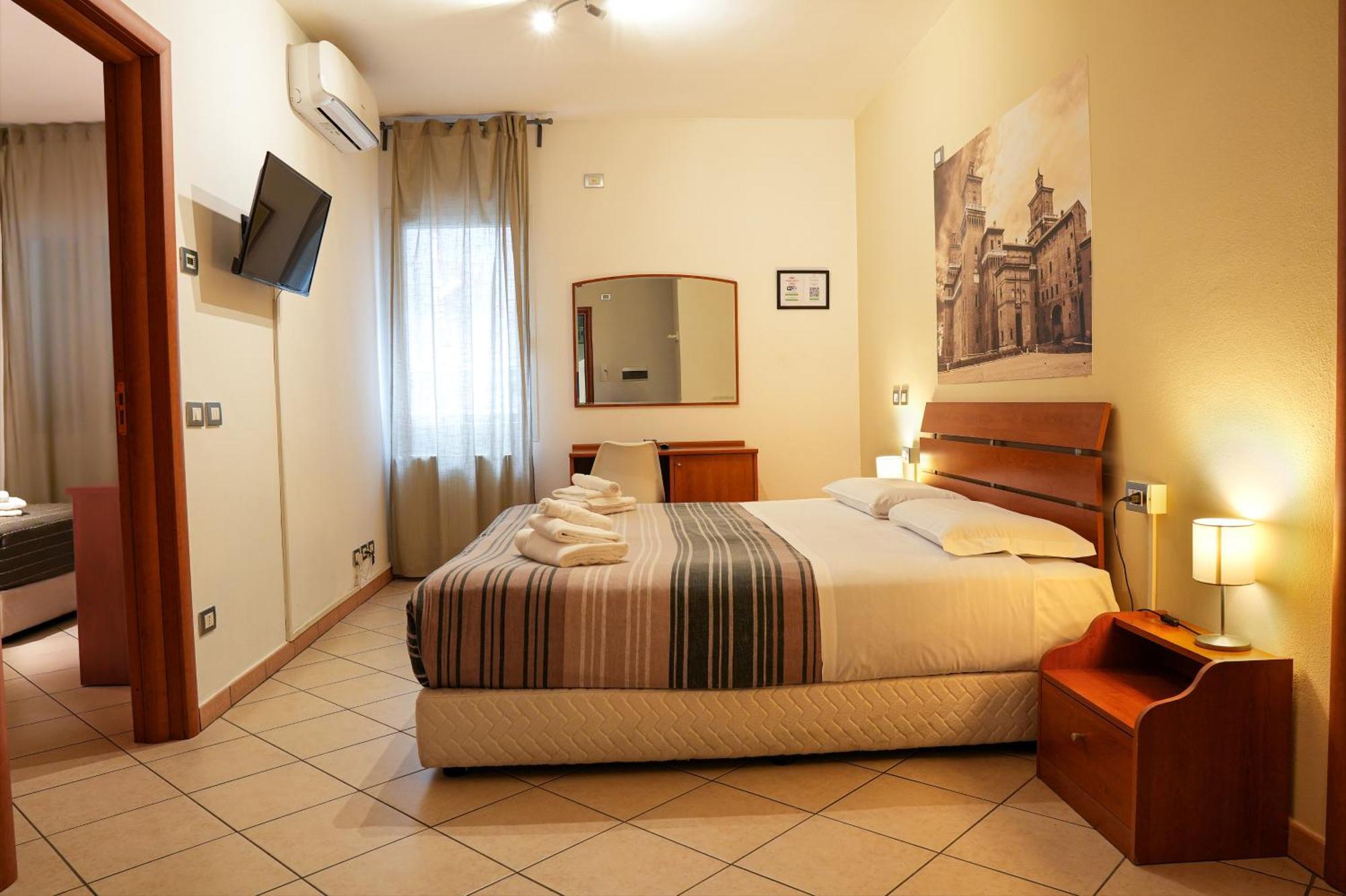 Smart Hotel Ferrara Kültér fotó